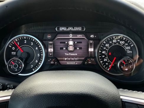 Used 2022 RAM 1500 Laramie image 13