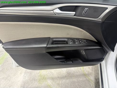 Used 2018 Ford Fusion S FWD image 28
