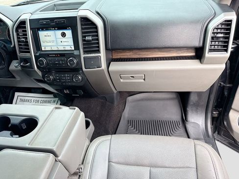 Used 2018 Ford F150 Lariat image 15