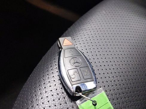 Used 2017 Mercedes-Benz GLC 300 image 36