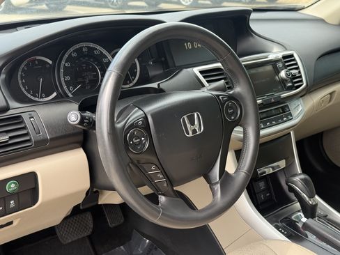 Used 2015 Honda Accord EX-L image 12