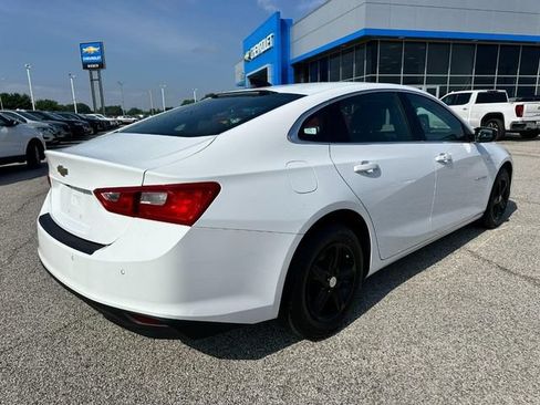 Used 2024 Chevrolet Malibu LS FWD image 6