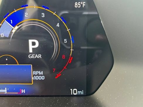 New 2026 Chevrolet Colorado ZR2 w/ Technology Package AWD/4WD image 25