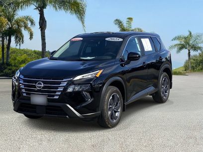 Certified 2025 Nissan Rogue SV