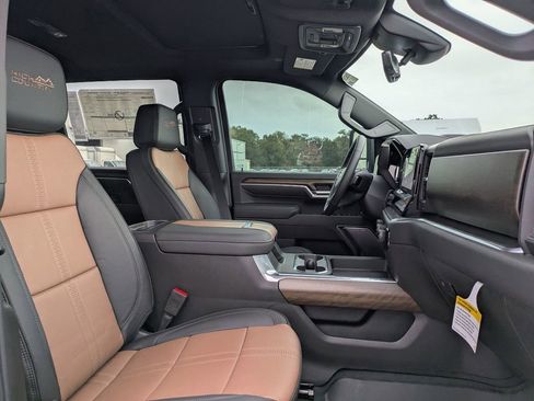 New 2026 Chevrolet Silverado 2500 High Country w/ High Country Premium Package AWD/4WD image 29