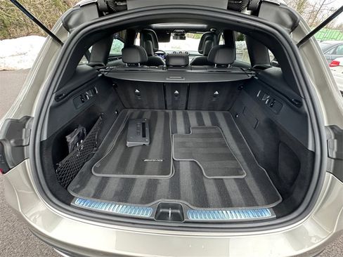 Used 2024 Mercedes-Benz GLC 300 4MATIC image 30