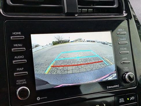 Used 2022 Toyota Prius LE image 19