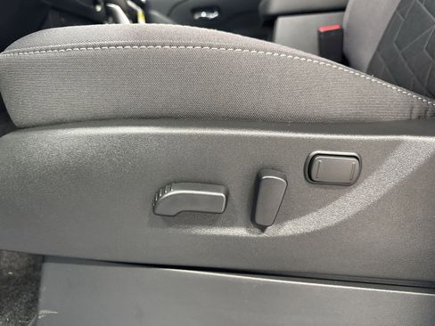 New 2026 Nissan Frontier SV w/ Tow Package image 25