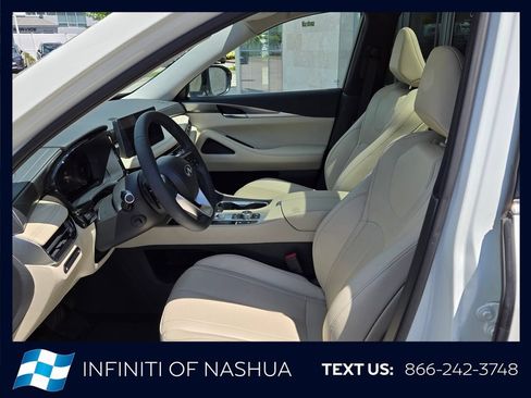 Certified 2023 INFINITI QX60 Luxe w/ Cargo Package AWD/4WD image 4