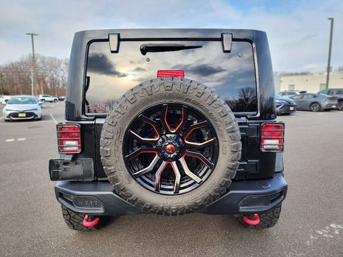 Used 2016 Jeep Wrangler Unlimited Rubicon image 6