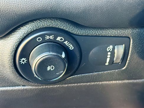 Used 2023 Dodge Durango R/T image 37