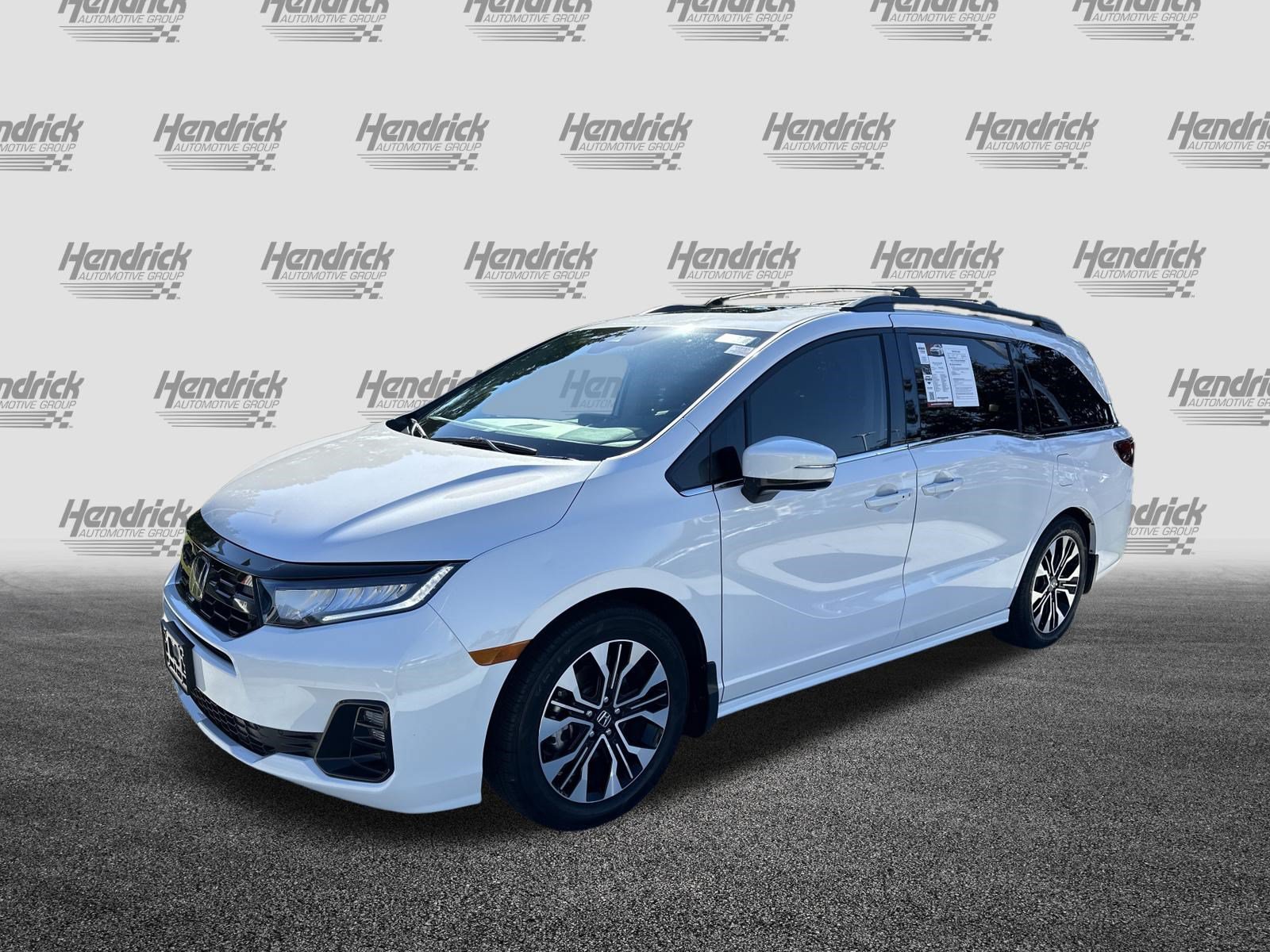 Used 2025 Honda Odyssey Elite image 5