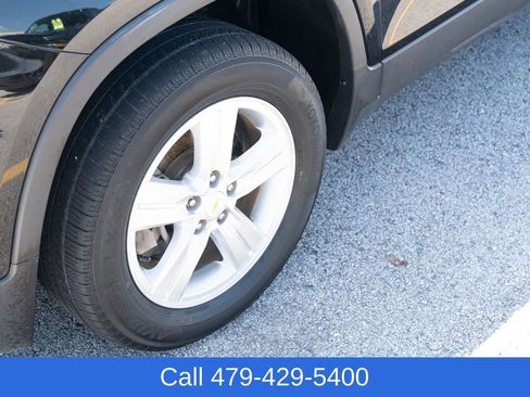 Used 2020 Chevrolet Trax LT w/ LT Convenience Package AWD/4WD image 12