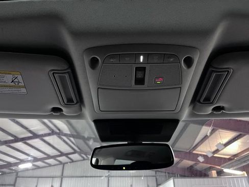 Used 2022 Nissan Armada SL RWD image 31