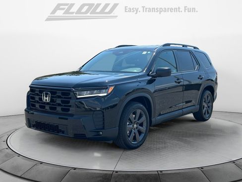New 2026 Honda Pilot Sport image 3