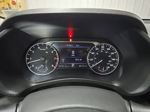 Used 2020 Nissan Sentra SV image 21