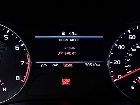 Used 2023 Kia Forte GT image 12