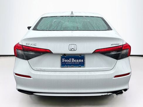 Used 2023 Honda Civic Sport image 7