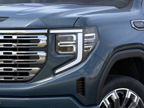 New 2026 GMC Sierra 1500 Denali AWD/4WD image 10