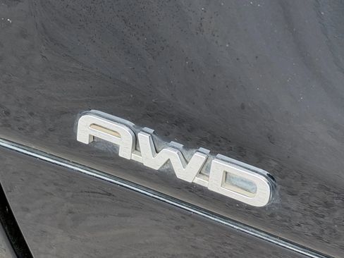 Used 2018 Buick Enclave Essence image 72