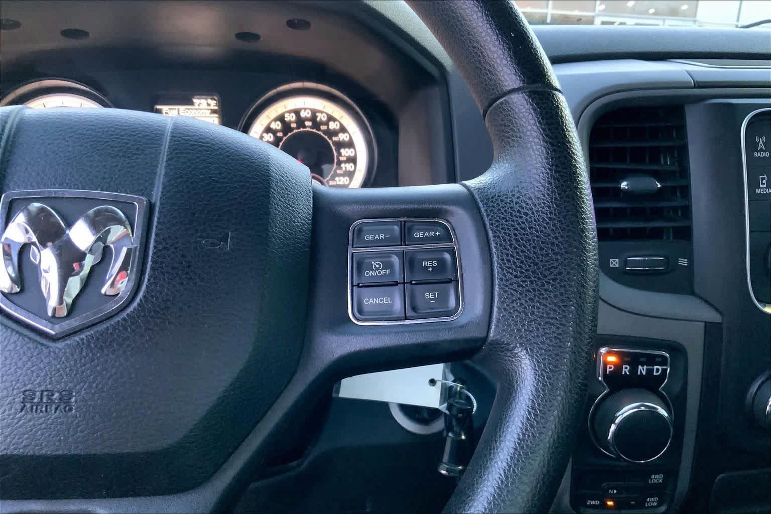 Used 2015 RAM 1500 Express AWD/4WD image 22