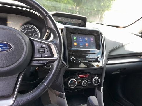 Used 2019 Subaru Forester Premium AWD/4WD image 18