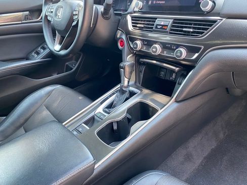 Used 2018 Honda Accord Sport image 39