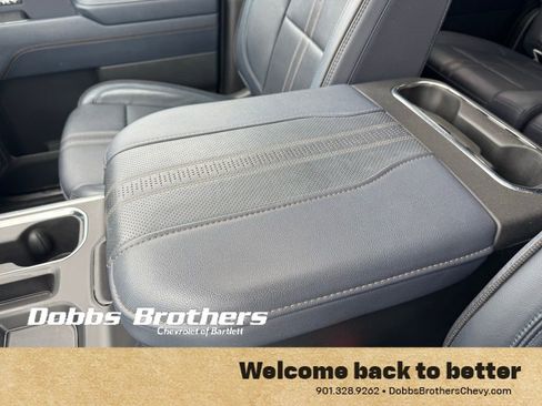 Certified 2023 Chevrolet Silverado 1500 High Country w/ Z71 Off-Road Package image 19