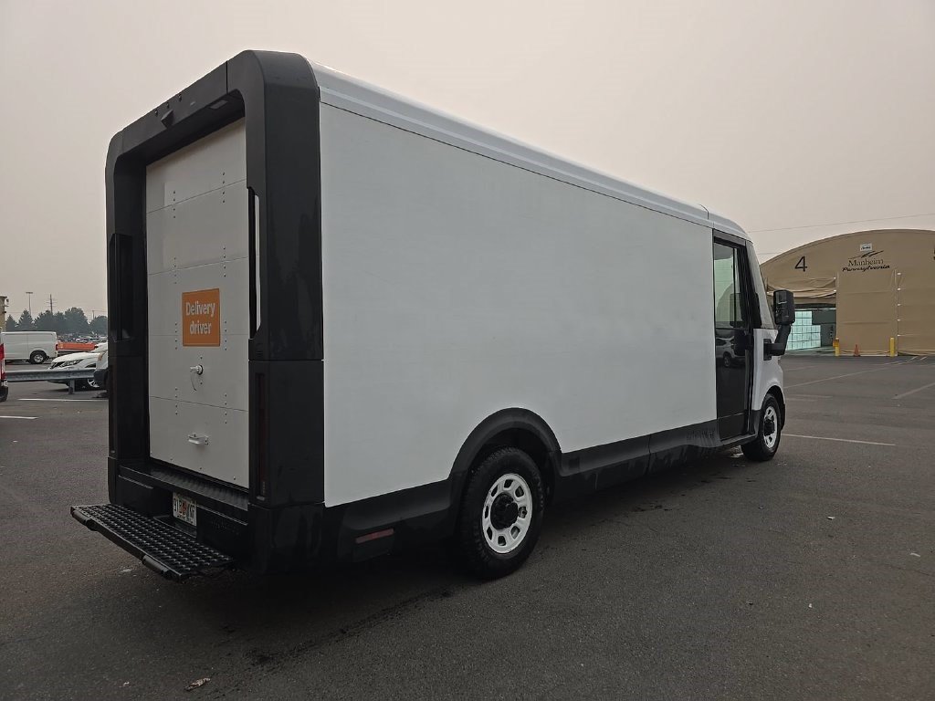 Used 2024 Chevrolet Brightdrop 600 w/ Commercial Equipment Package AWD/4WD image 3