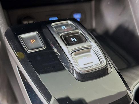 Used 2021 Hyundai Sonata SE FWD image 17