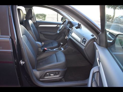 Used 2017 Audi Q3 2.0T Premium image 33