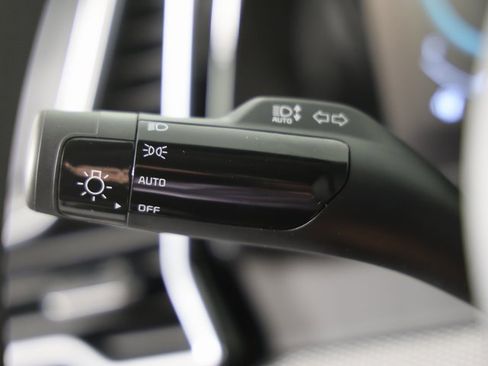 New 2025 Kia Sportage LX image 22