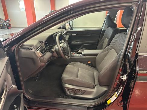 Used 2025 Toyota Camry LE w/ Convenience Package AWD/4WD image 10