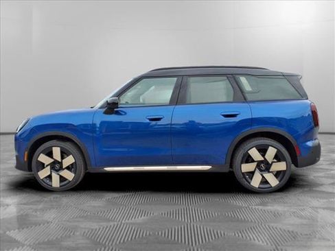 New 2025 MINI Cooper Countryman S w/ Comfort Package Max image 2