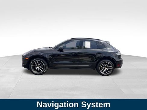 Used 2023 Porsche Macan AWD/4WD image 2