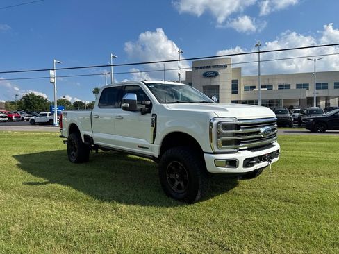 Used 2024 Ford F350 Limited AWD/4WD image 1