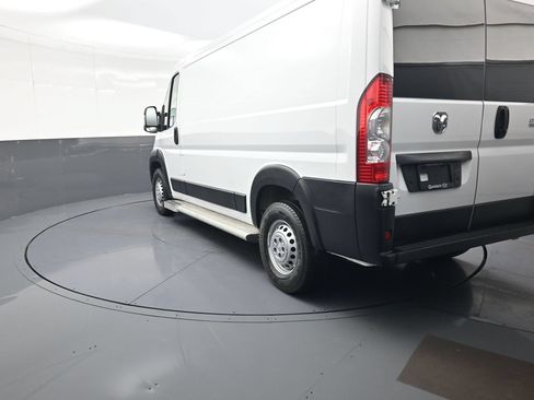 Used 2025 RAM ProMaster 2500 w/ U-Haul Equipment Group FWD image 5