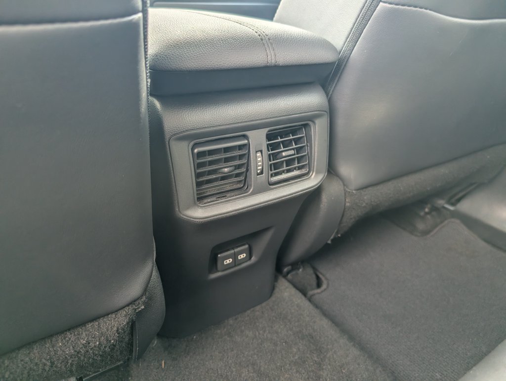 Used 2024 Toyota RAV4 XLE Premium FWD image 29