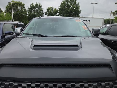 Used 2018 Toyota Tundra SR5 w/ TRD Sport Package AWD/4WD image 9