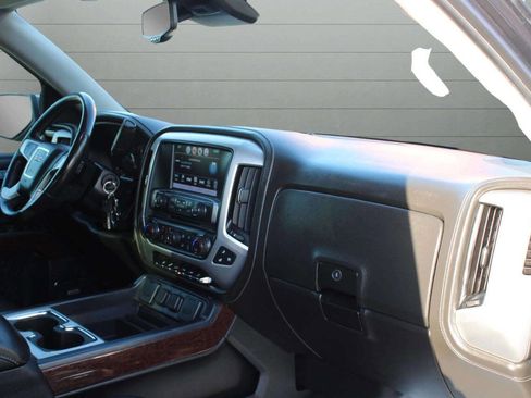 Used 2018 GMC Sierra 1500 SLT w/ Texas SLT Premium Package image 12