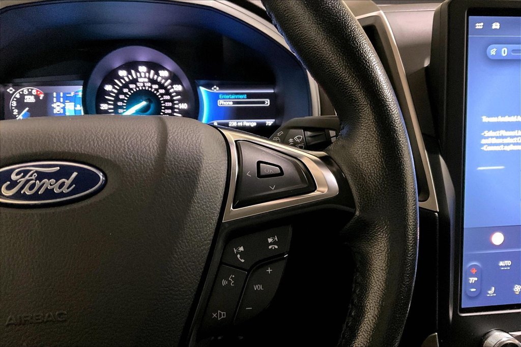 Certified 2024 Ford Edge SEL AWD/4WD image 18