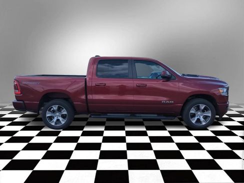 Used 2023 RAM 1500 Laramie AWD/4WD image 9