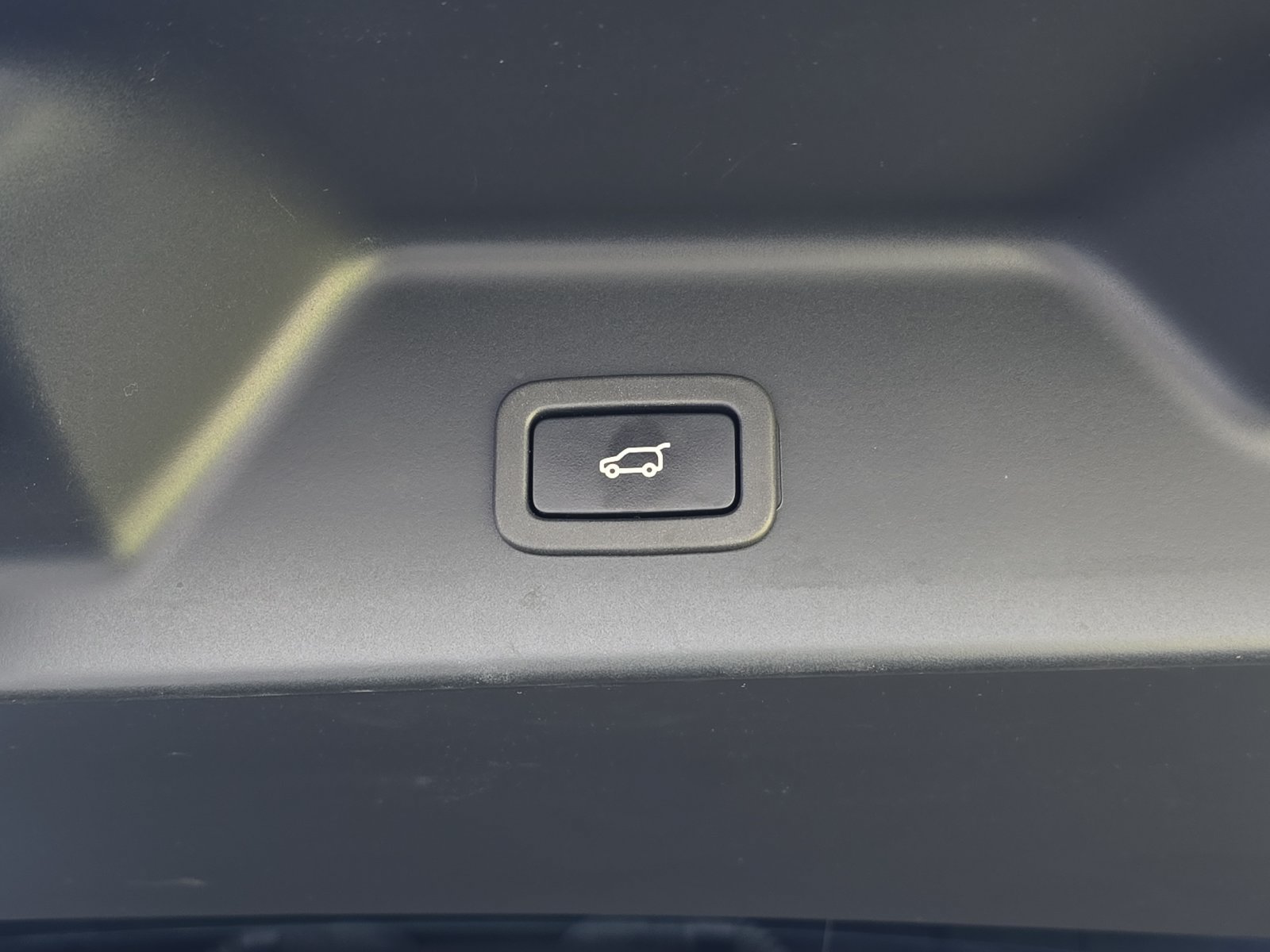 Used 2020 Land Rover Range Rover HSE AWD/4WD image 17