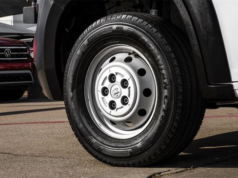 Used 2023 RAM ProMaster 2500 image 49