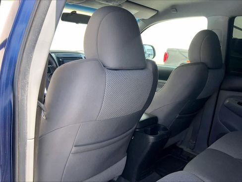 Used 2014 Toyota Tacoma PreRunner RWD image 12