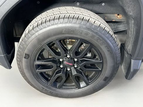 Used 2021 GMC Sierra 1500 Elevation w/ LPO, GMC Protection Package image 8