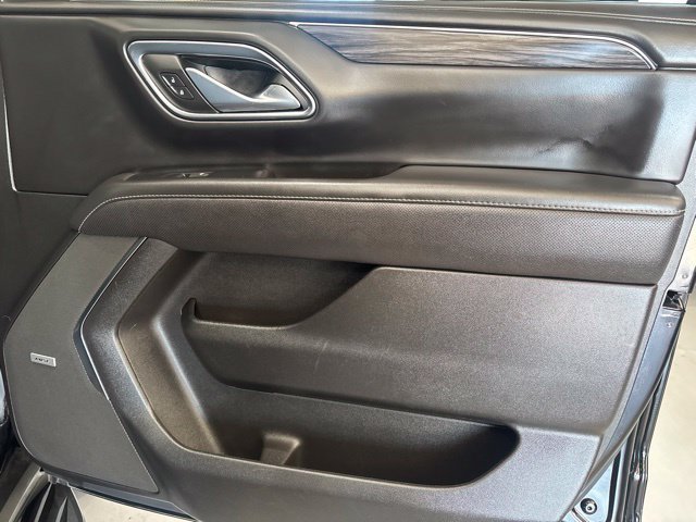Used 2023 GMC Yukon SLT AWD/4WD image 36
