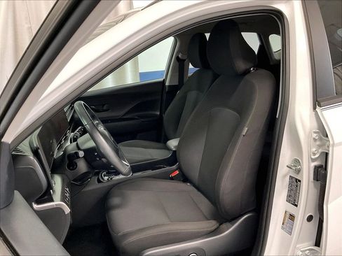 Used 2024 Hyundai Kona SEL AWD/4WD image 10