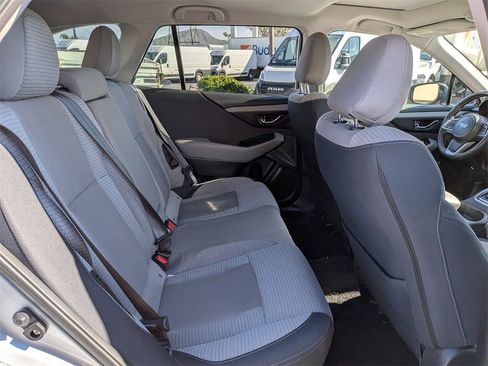 Used 2025 Subaru Outback Premium image 29