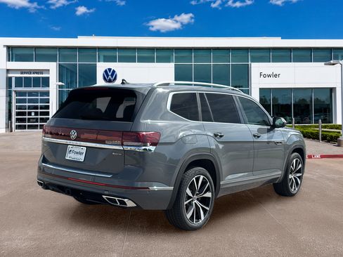 New 2026 Volkswagen Atlas SEL Premium R-Line AWD/4WD image 8